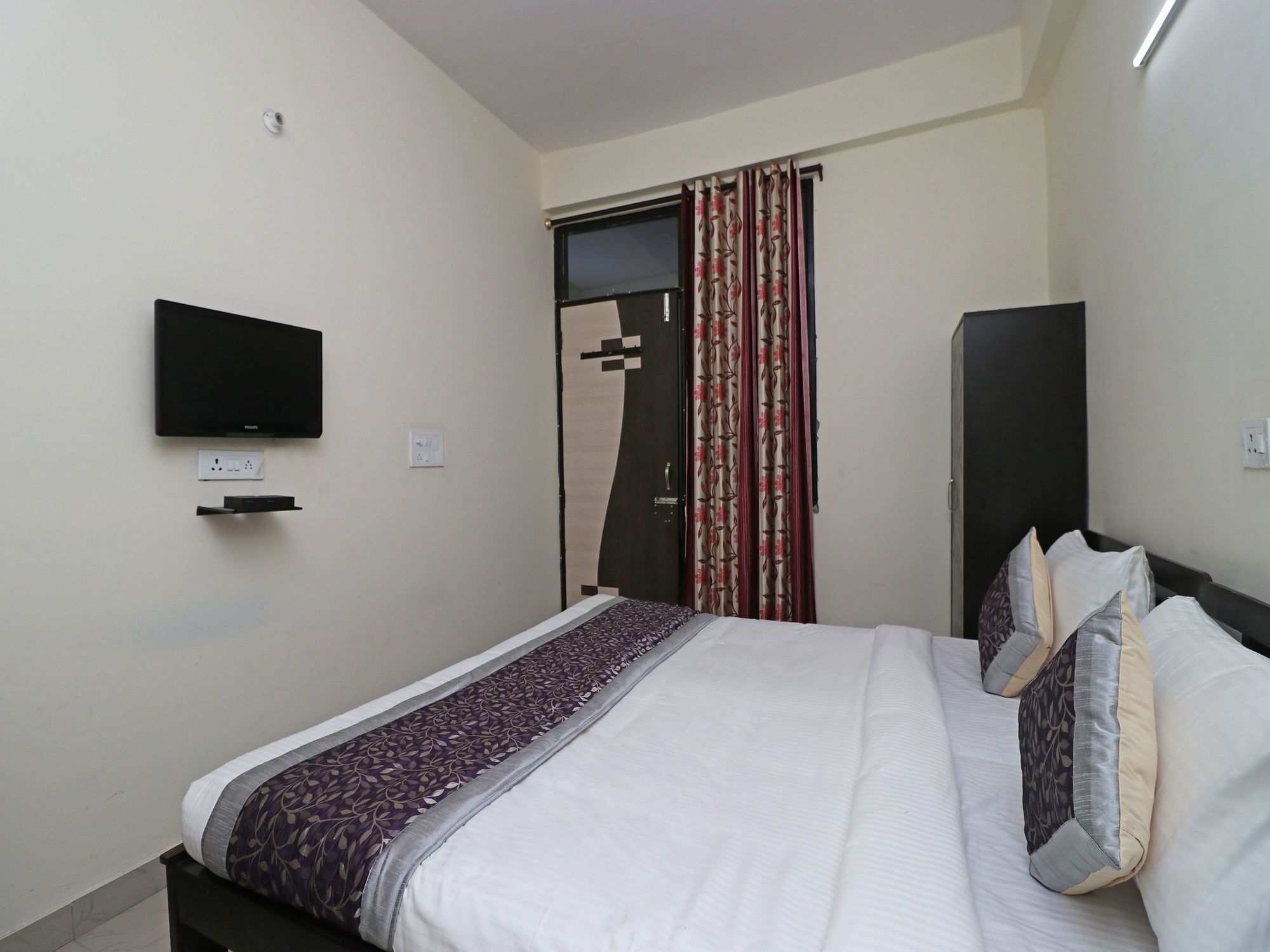 Oyo Triage Home Stay Noida Bagian luar foto